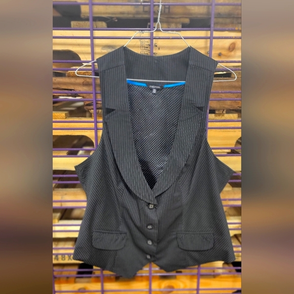 Maurices Tops - Maurices vest